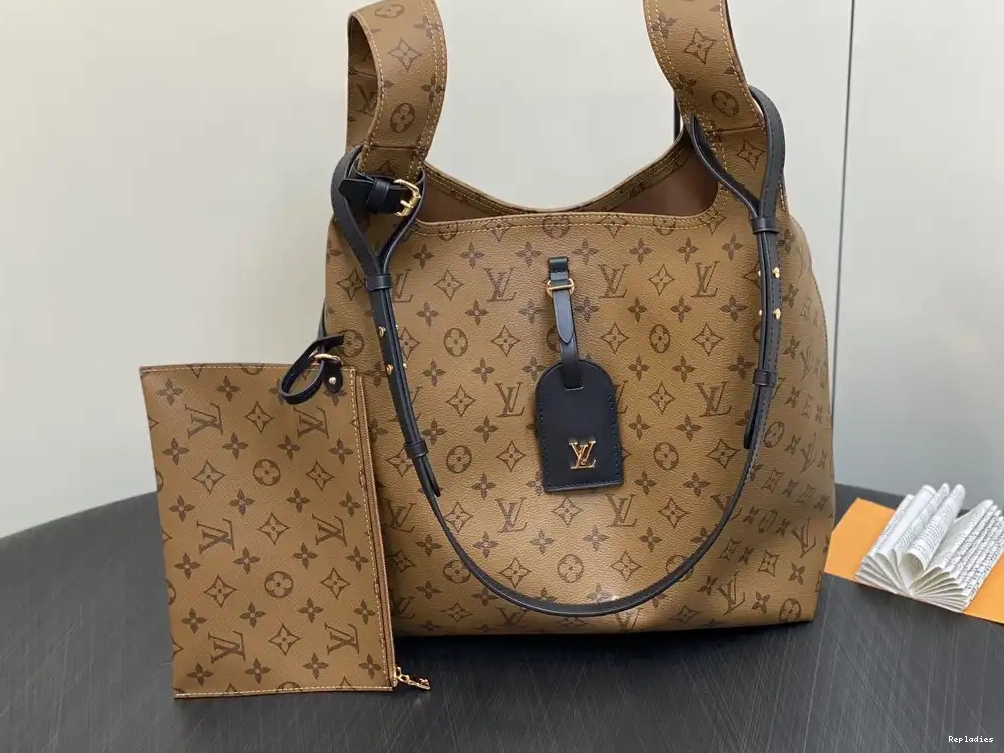 Cheap LOUIS VUITTON GM Atlantis 0629